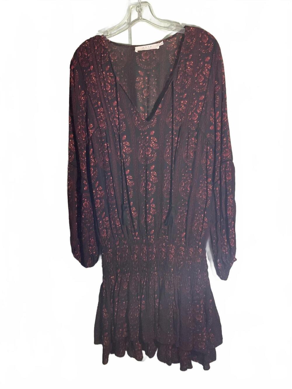 Astr the Label Bohemian Floral Drop waist floral Print Dress Bell Sleeves L